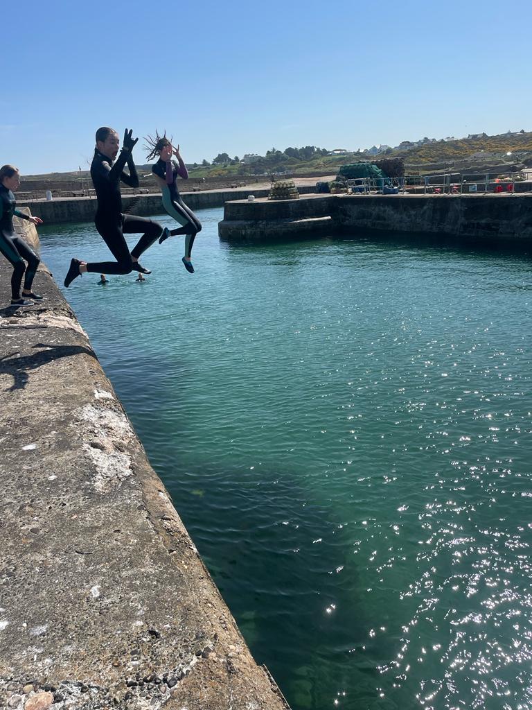 Group-friendly coastal stay near harbour adventures.
